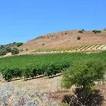 Il Borgo Dell'arcangelo Барумини