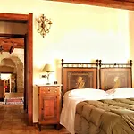 Il Borgo Dell'arcangelo * Барумини
