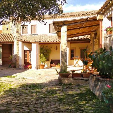 Фермерский дом Il Borgo Dell'arcangelo Барумини